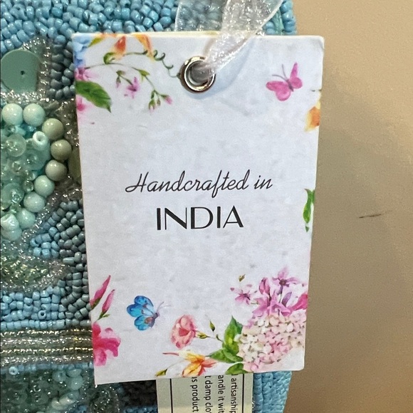 Handcrafted In India | Beaded Purse w/ Dust Bag, Charm Connector & Turtle Charm - Picture 3 of 17